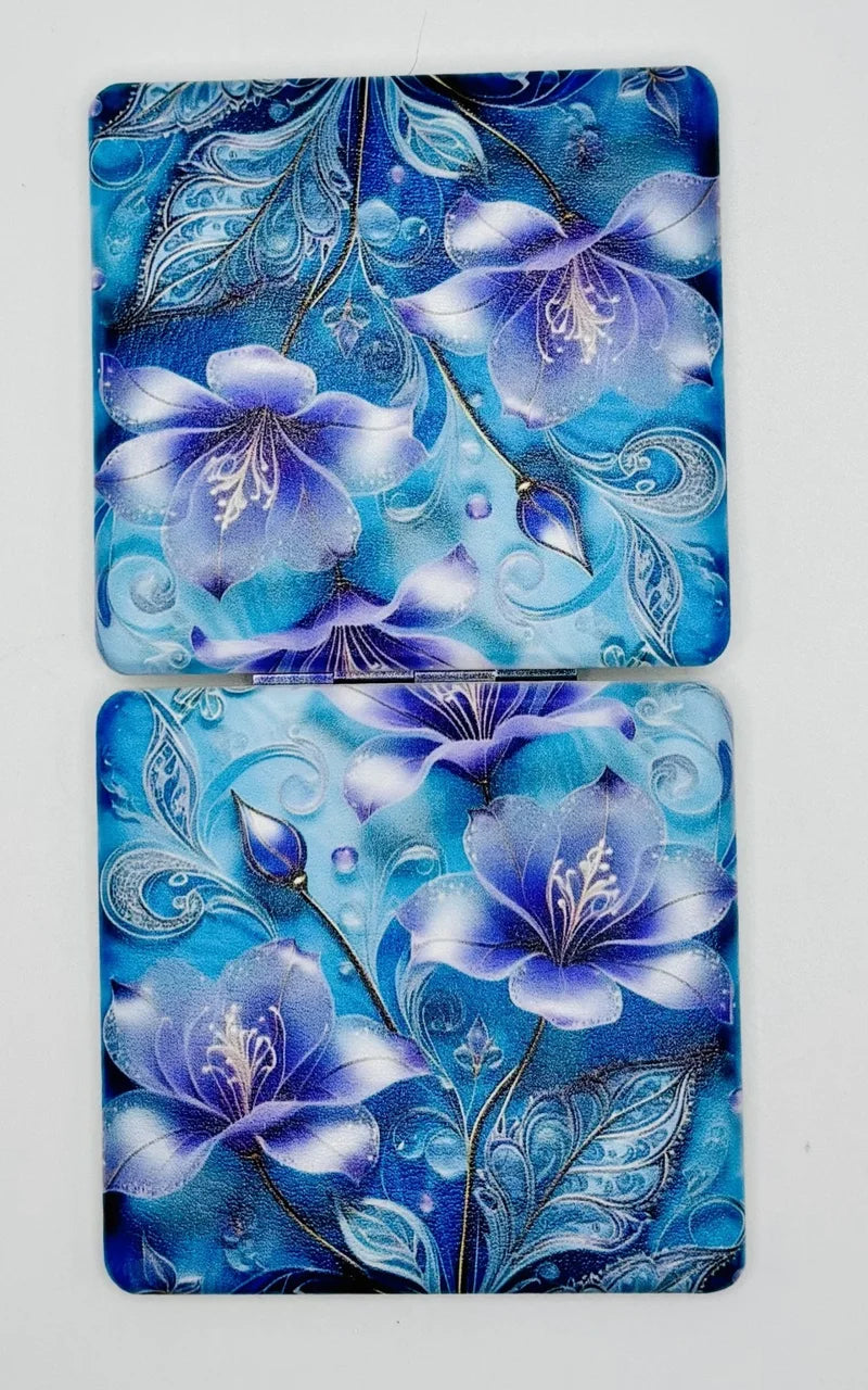 Both decorated exterior sides of the Lavender Flowers On Teal bead case
