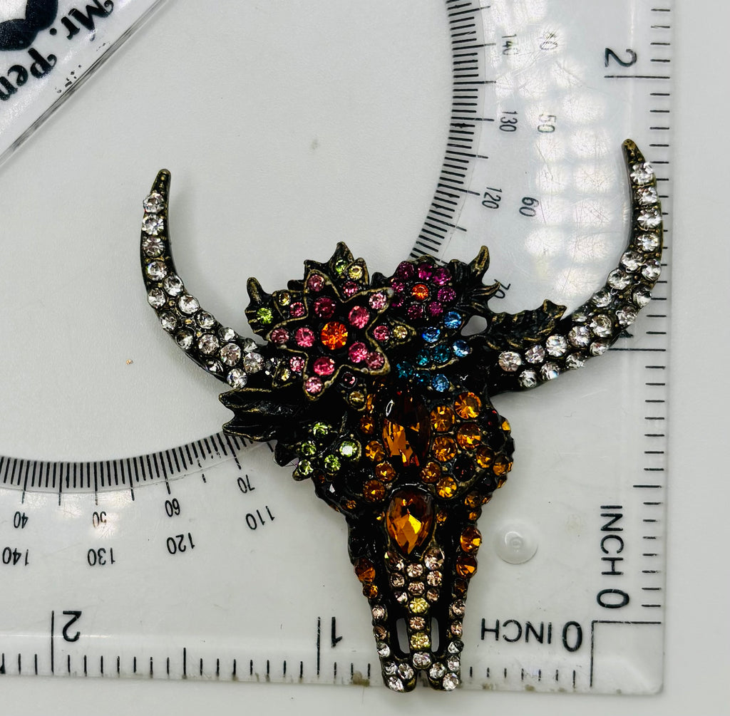 Stunning Crystal Cow Skull Needle Minder — ruler