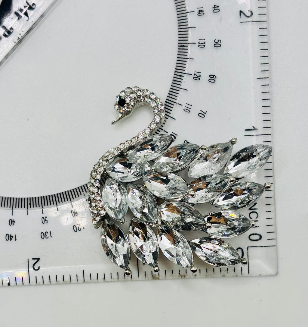 Crystal swan needle minder — ruler scale