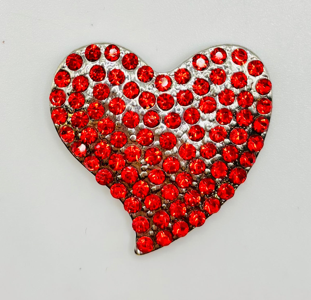 Lovely Little Red Crystal Heart Needle Minder — white background
