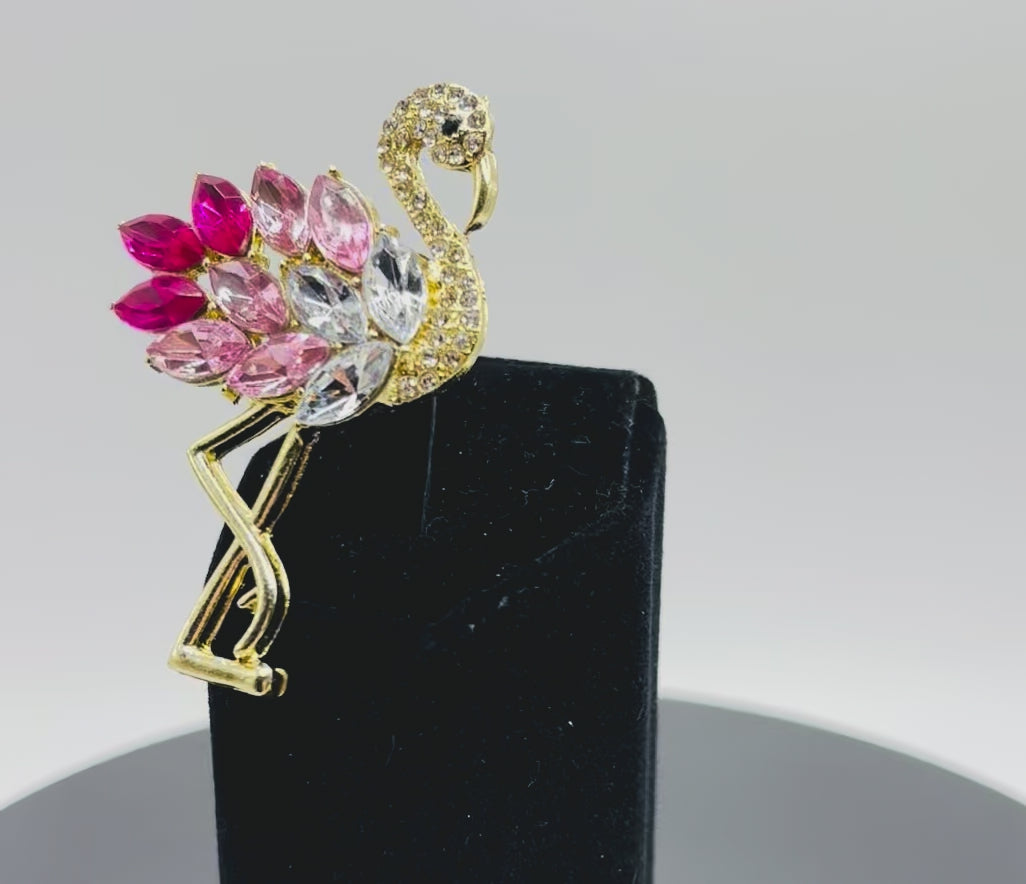 Gorgeous Crystal Pink Flamingo Needle Minder