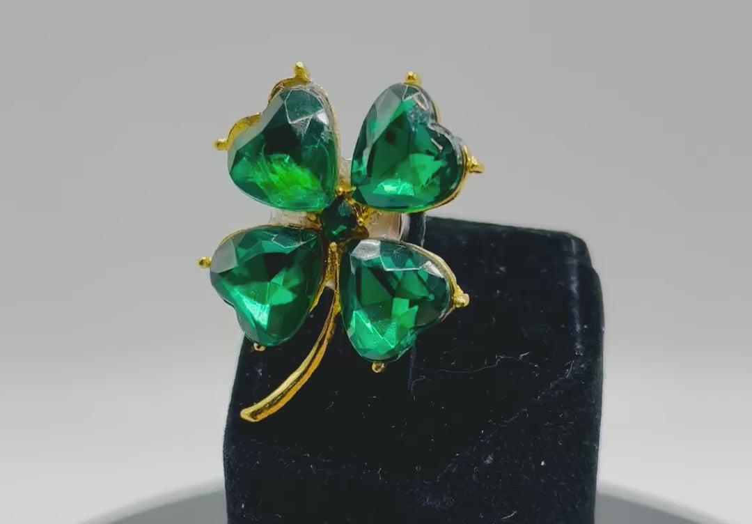 Small Crystal Shamrock Needle Minder