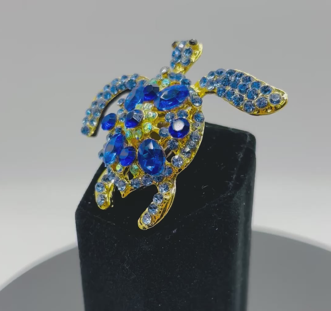 Gorgeous Blue Sea Turtle Needle Minder
