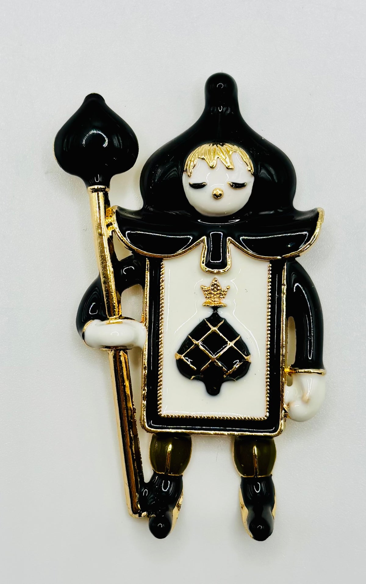 Lovely Queen of Spades Needle Minder — white background