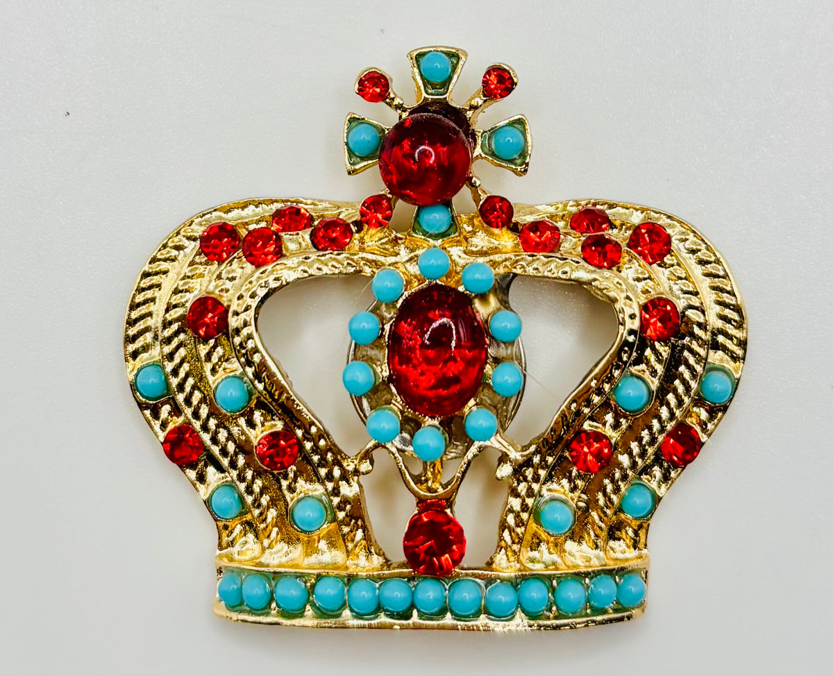 Beautiful Turquoise Bead Red Crystal Crown Needle Minder — white background