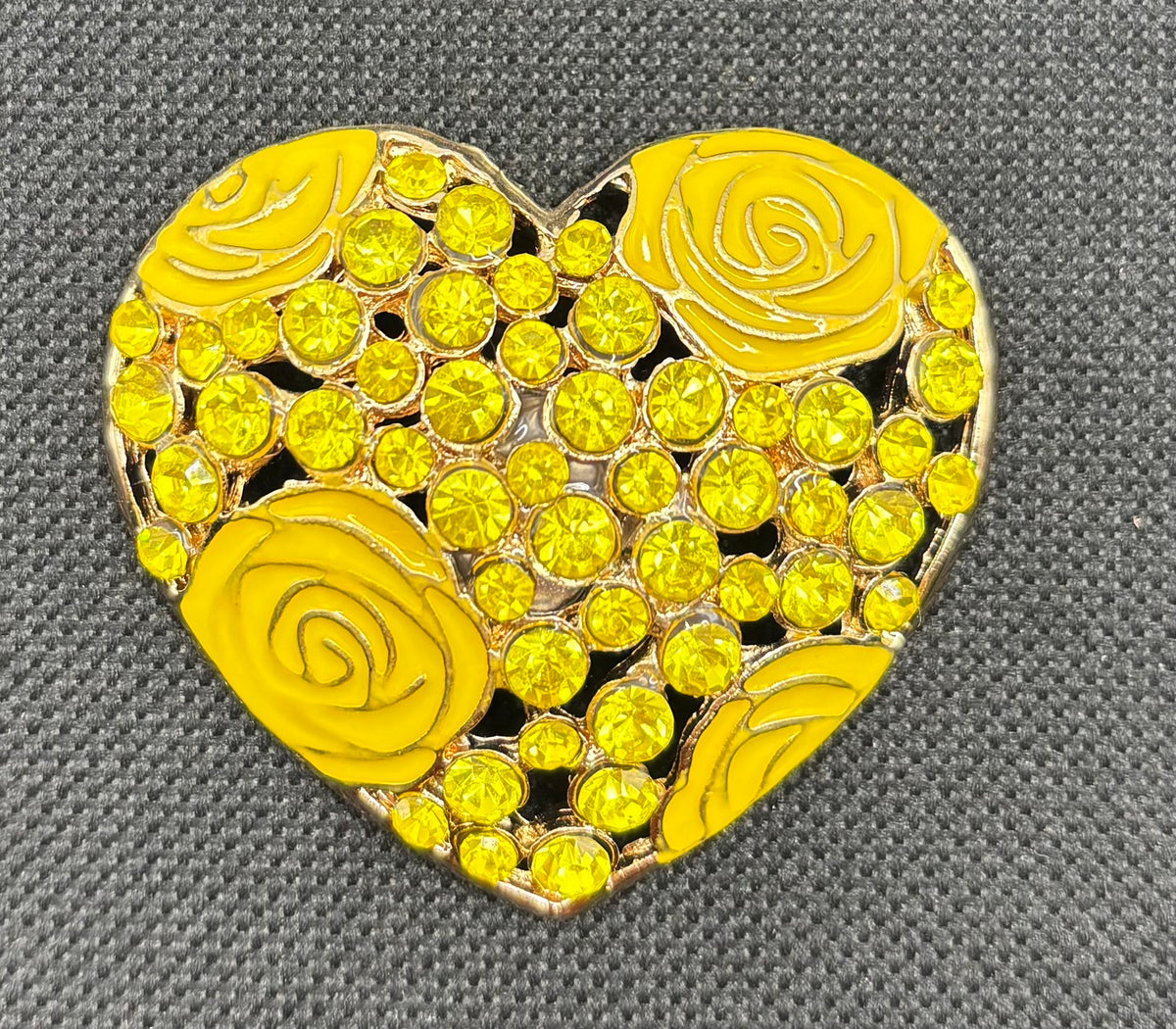 Pretty Yellow Roses Crystal Heart Needle Minder — dark fabric